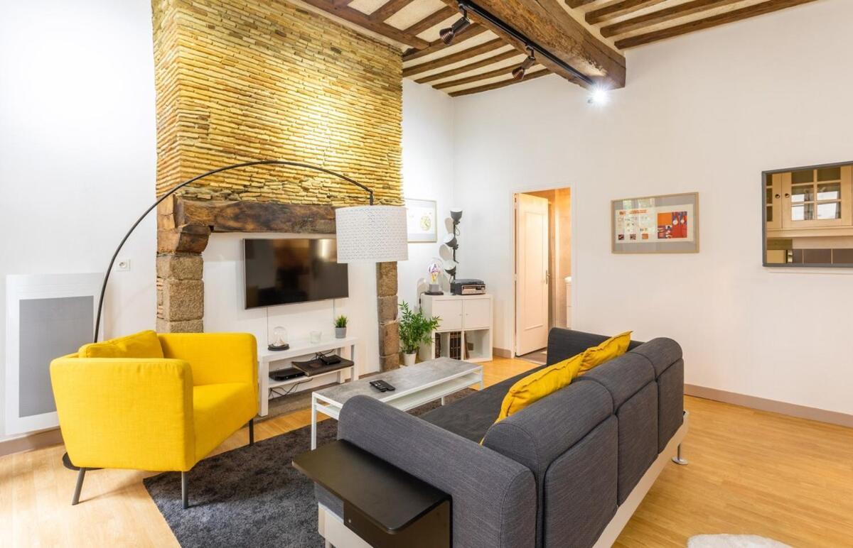 Leperdit - Bel Appartement De Charme - Hypercentre Rennes Zewnętrze zdjęcie