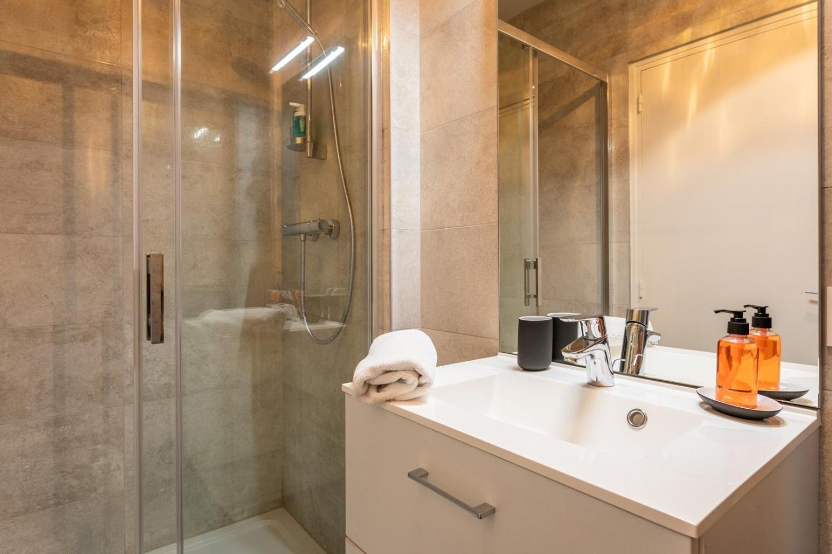 Leperdit - Bel Appartement De Charme - Hypercentre Rennes Zewnętrze zdjęcie